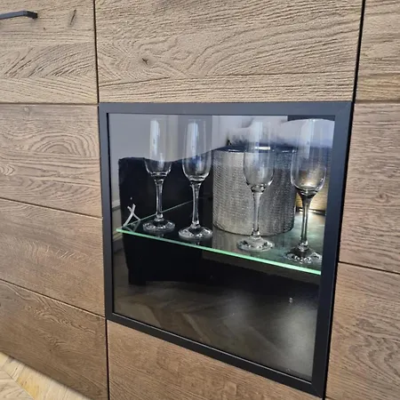 Aura Towers * ビィドゴシュチュ